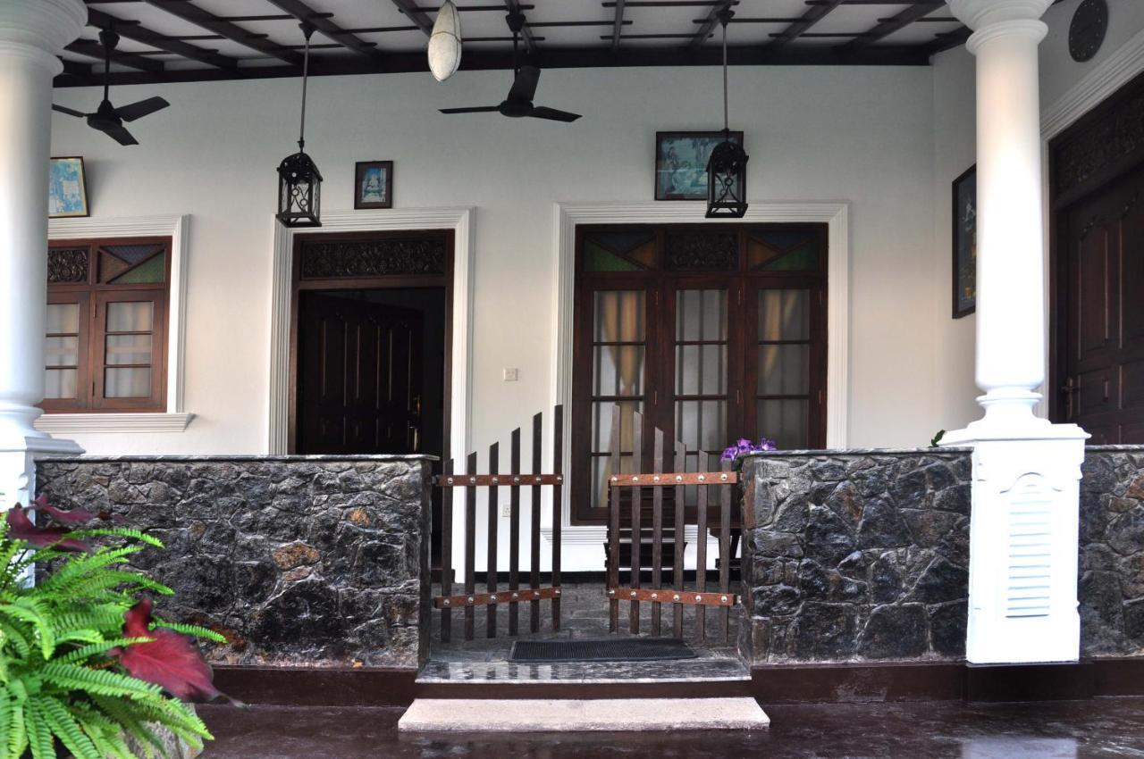 Mama Villa Hikkaduwa Buitenkant foto