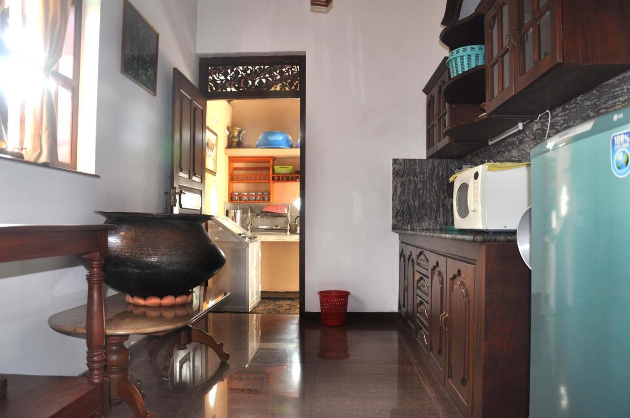 Mama Villa Hikkaduwa Buitenkant foto