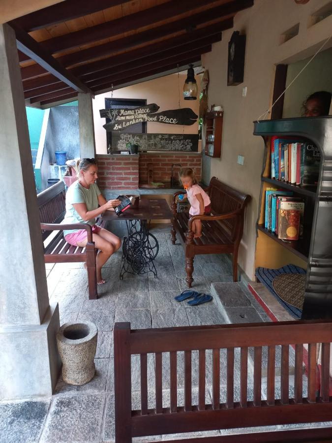 Mama Villa Hikkaduwa Buitenkant foto